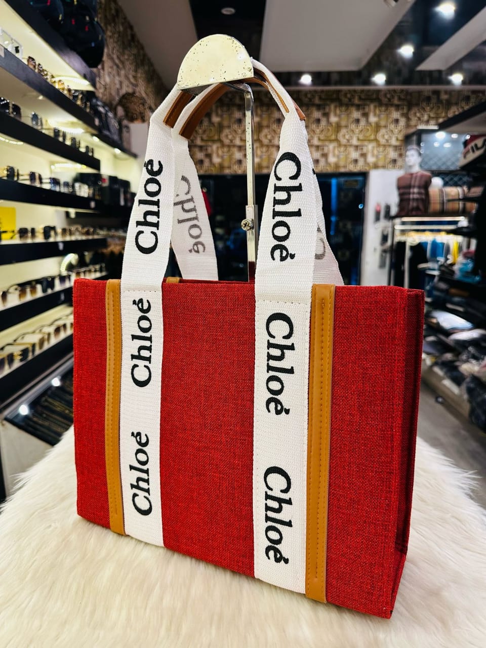 Chloé Red Canvas Tote Bag – Elegant & Stylish