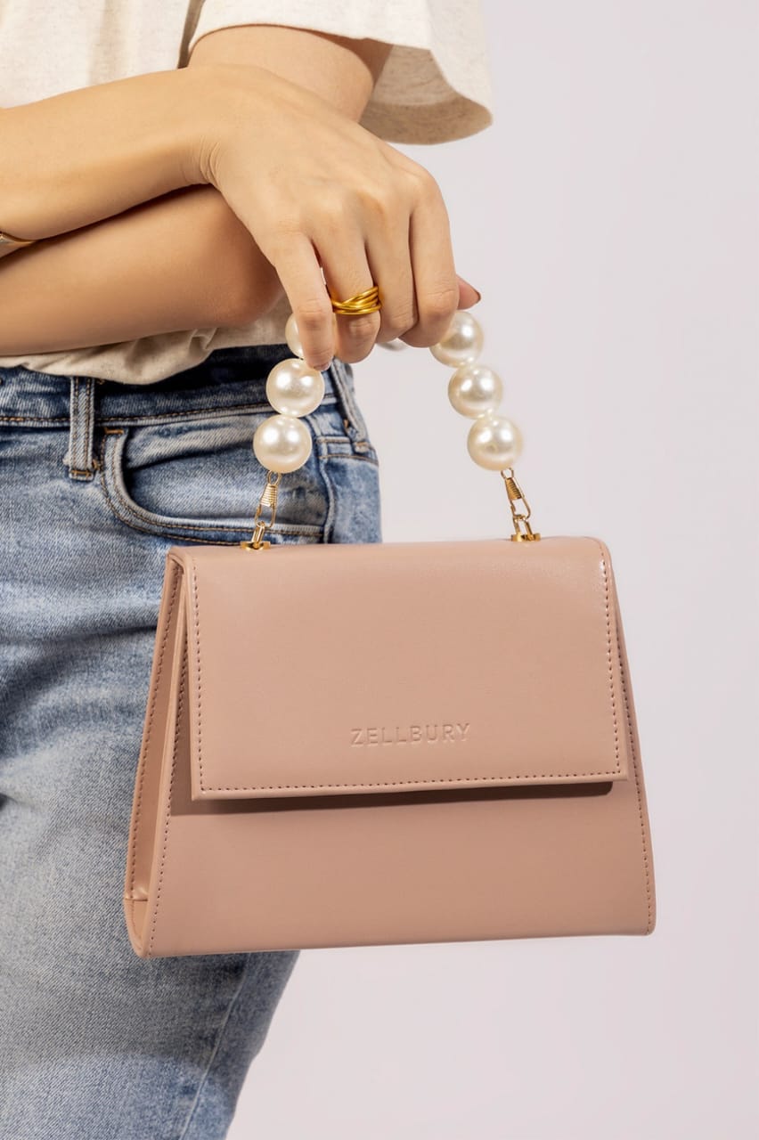 👜Pearl Handle Mini Bag – Elegant Structured Handbag✨