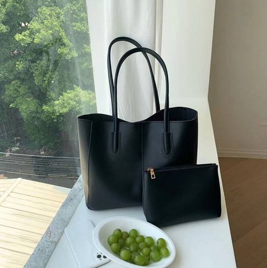 Minimalist  Tote Bag with Zipper Pouch – Elegant Everyday Handbag